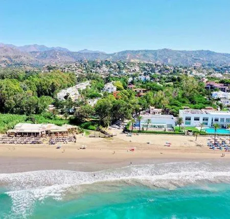בית נופש Oleholidays Dali Golden Junto Al Mar *